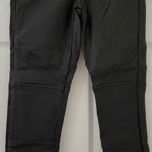 Leather sexy pants 🖤size S